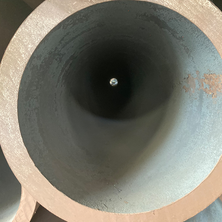 Carbon steel round pipe - Image 11