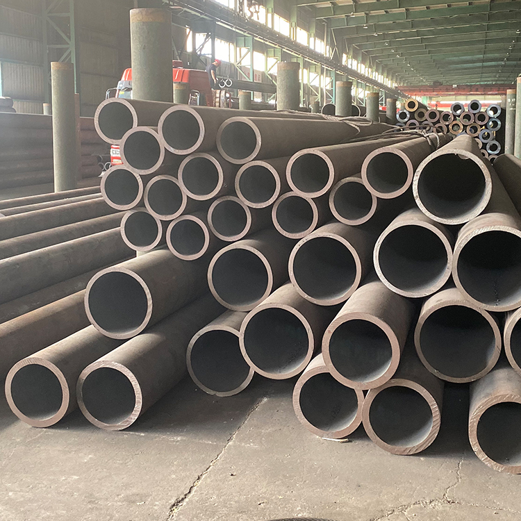 Carbon steel round pipe - Image 13